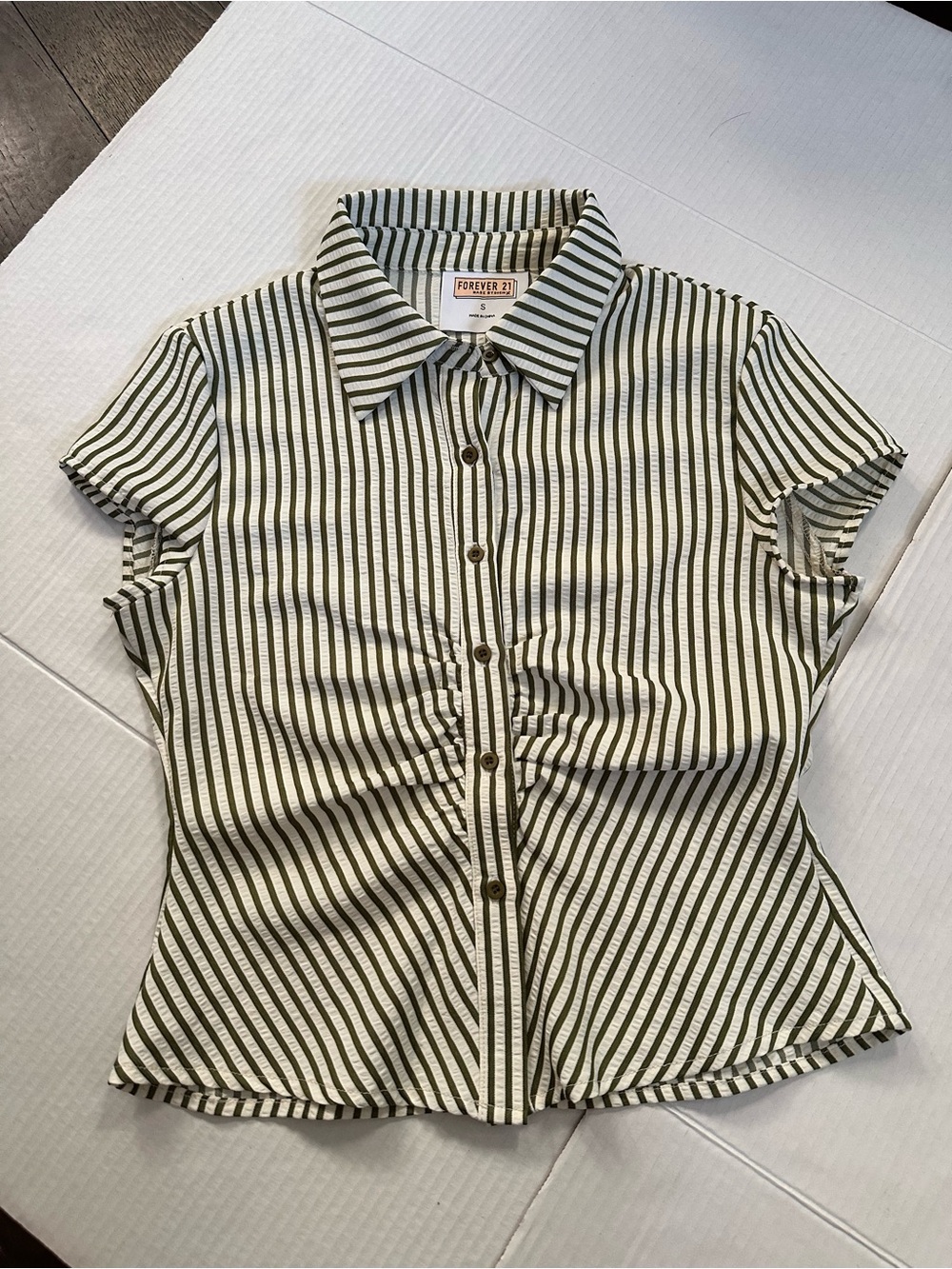 Forever 21 womens striped button up top